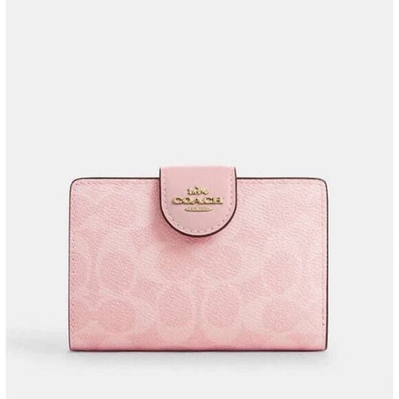 NWT Limited Coach Medium Corner Zip Wallet In Signature Canvas Powder Pink CW786 - Picture 3 of 10